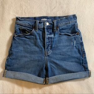 Old Navy High-Rise Denim Shorts Size 6